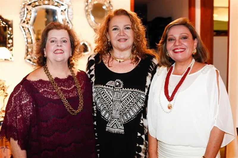 Cristiane Marinho, Cláudia Rebouças e Fernanda Jensen