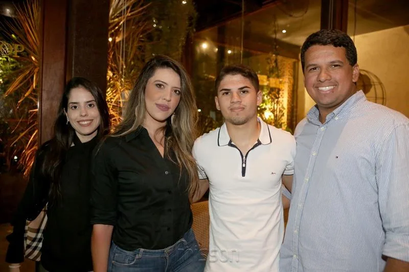 Lidia Brito, Angélica Marinho, Iago Viana e Paulo César