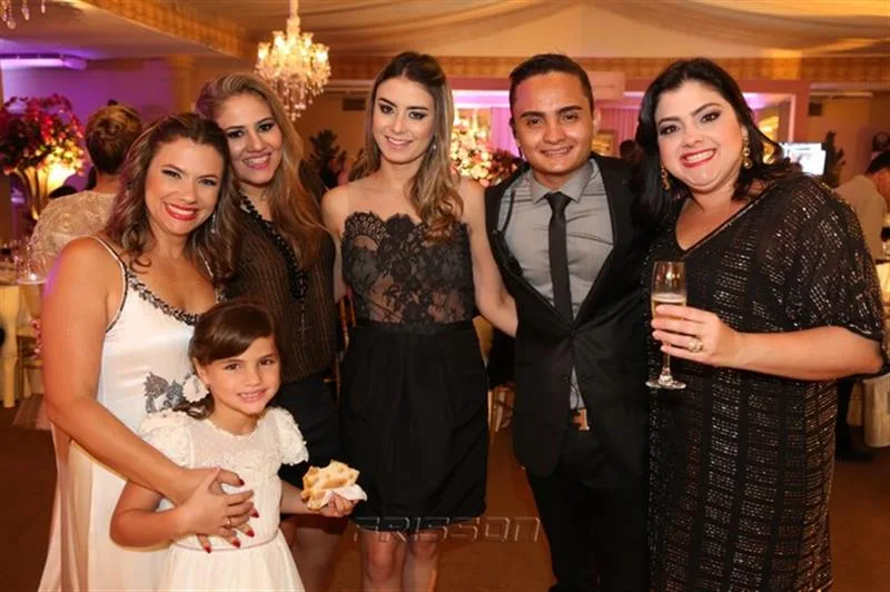 Vanessa Queirós e Natália, Adriana Lira, Mariana Pimenta, Felipe Araújo e Viviane Almada