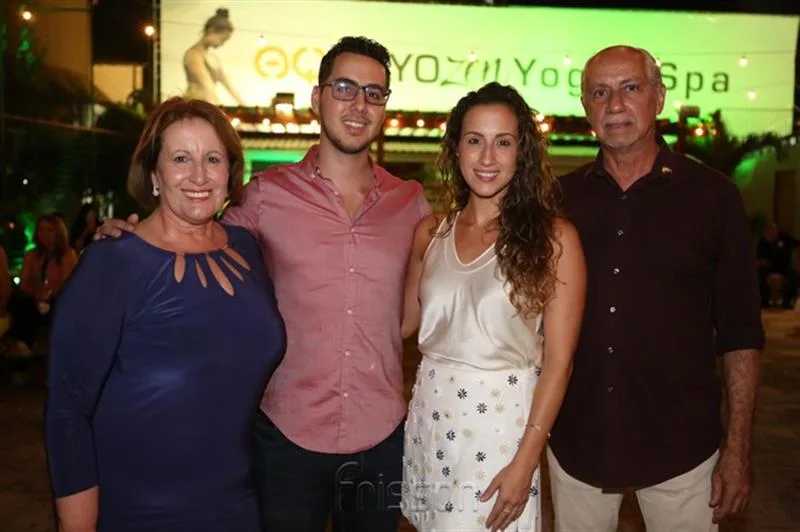 Annette de Castro, Tomas, Sasha Reeves e Marcos de Castro