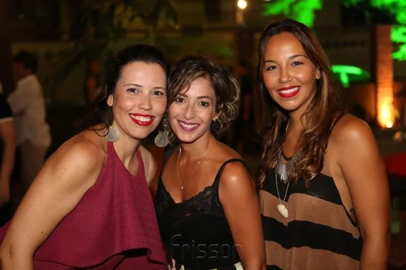 Zarhi El Malek, Renata Milerio e Roberta Gomes