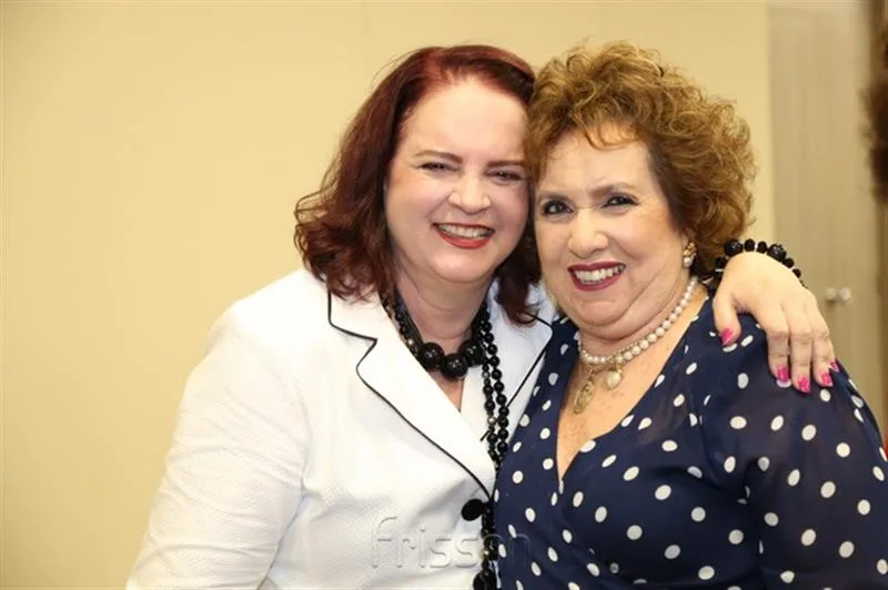 Ethel Whitehurst e Lêda Maria