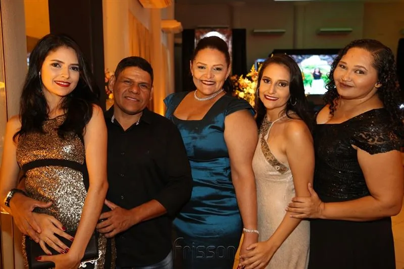 Amanda Matos, Amarildo Vieira, Josefa Pinho, Paula Bezerra e Maria Alves