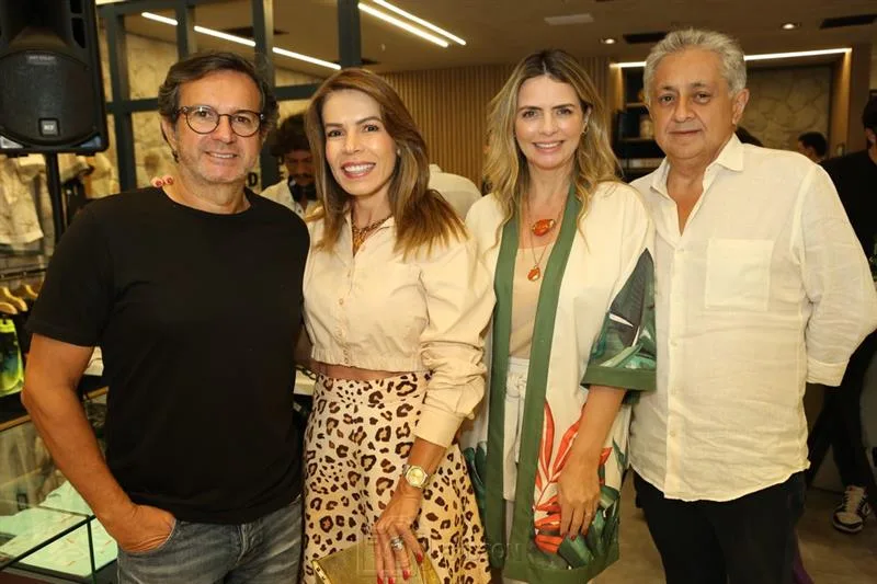 Aderaldo, Maira Silva, Tais e Adriano Pinto