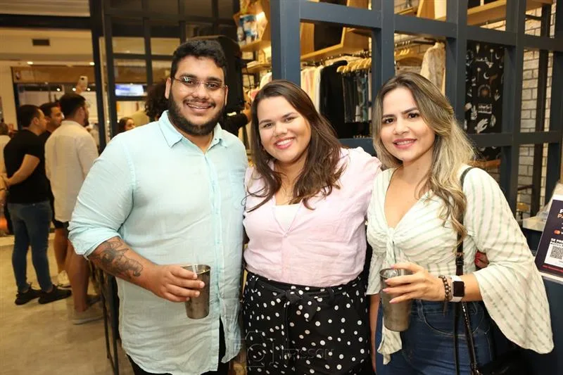 Daniel Moura, Gabriella Cavalcante e Giselle Gurgel