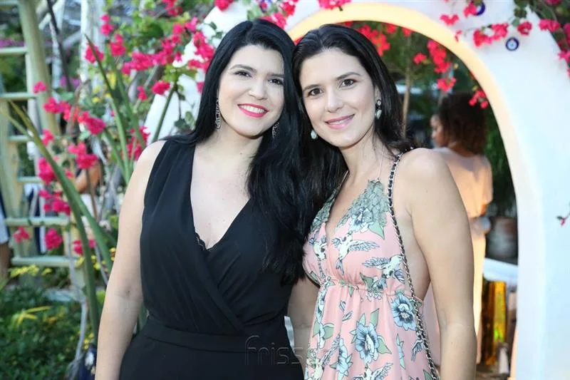 Adjelcia Fernandes e Barbara Feitosa
