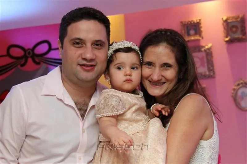 Bruno, Mariana e Marilac Pio