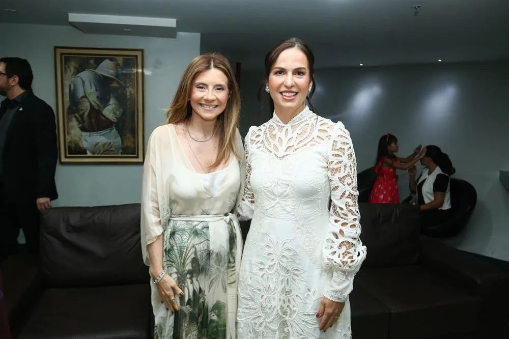 Emília Buarque e Lia de Freitas