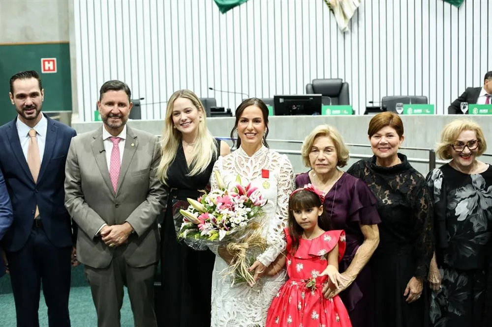 Entrega da Medalha Herbert de Souza para Lia de Freitas