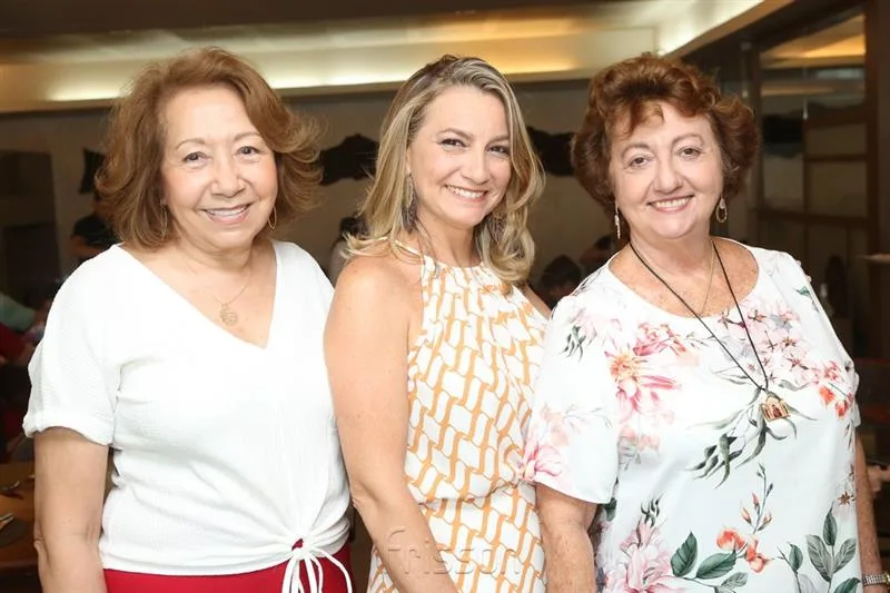 Aurelia Leitão, Louise Santos e Graça Araújo