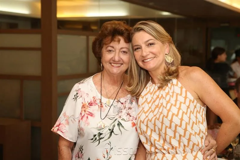 Graça Araújo e Louise Santos