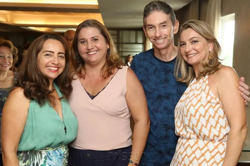 Lea Montenegro, Liana, Luis Carlos Araújo e Louise Santos