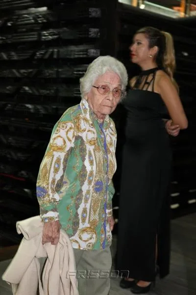 Adísia Sá