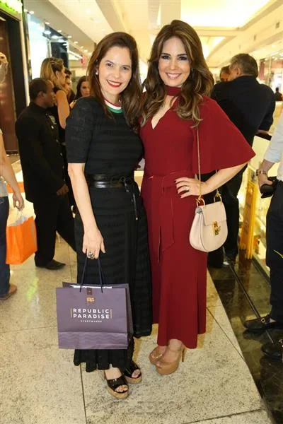 Cristiana Carneiro e Eveline Fujita