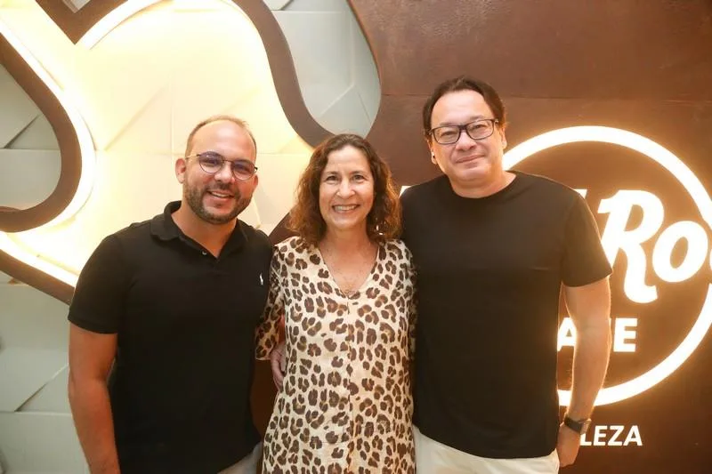 Daniel Meireles, Liége Xavier e Pedro Coelho Neto