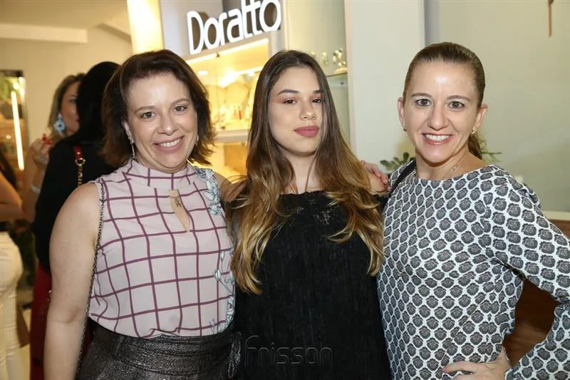 Ana Zelia Gadelha, Eduarda Gadelha e Germana Mendes