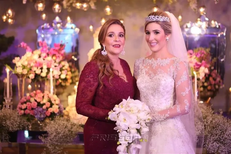 Angela e Mirna Studart