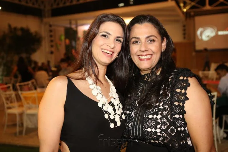 Beriza Takeda e Carolina Batista