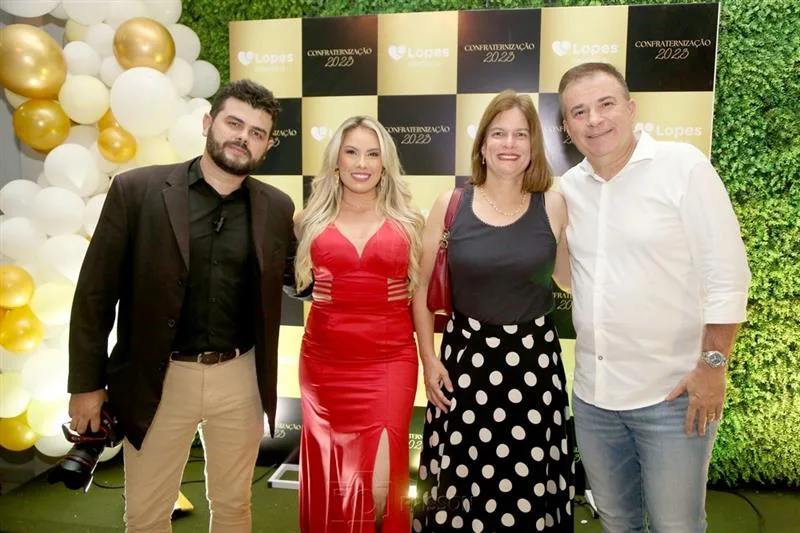 Carlos, Thayanne Brito, Luciana e Ricardo Bezerra