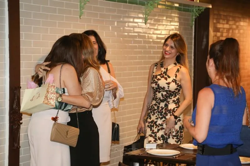 Aniversário Surpresa de Chrystiane Figueiredo