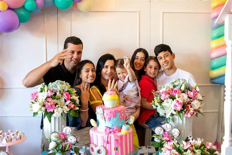 Maria Beatriz com pais e irmãos