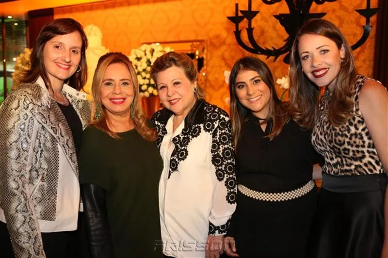 Carol Belchior, Regina Holanda, Marilza Pessoa, Natália Teixeira e Patrícia Sampaio