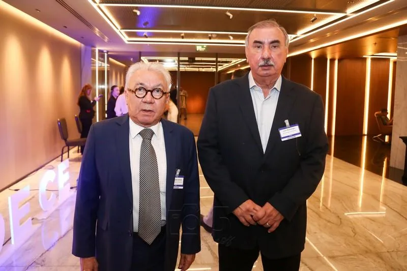 Arnaldo Santos e César Montenegro