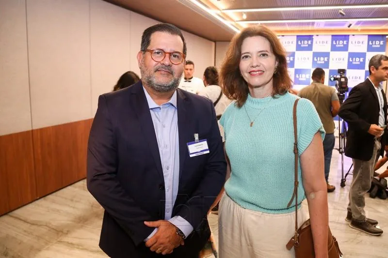 Carlo Bastos e Isabela Martan