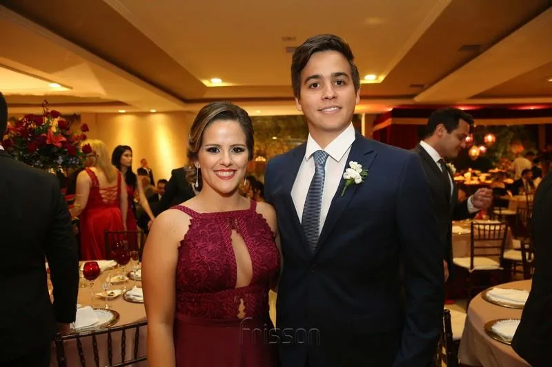 Angela Castelo e Thiago Camara