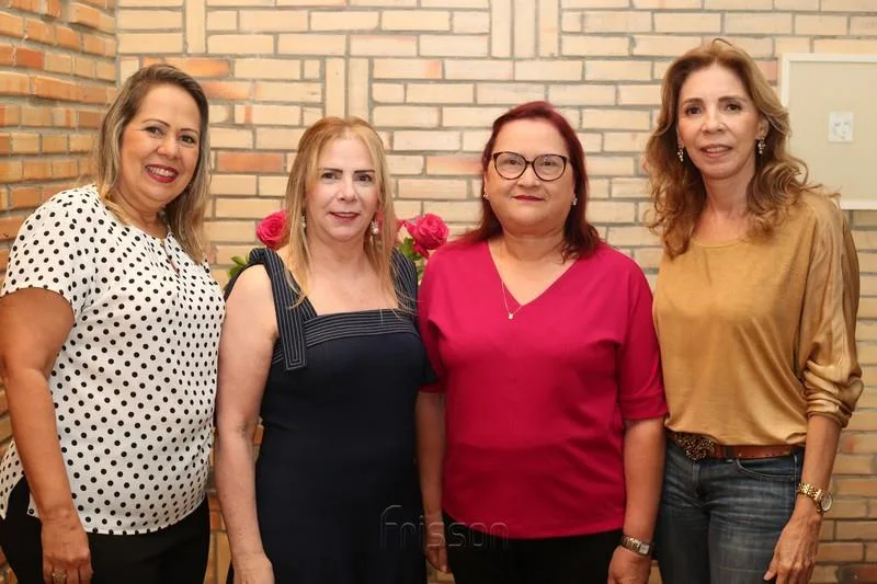 Angela Carvalho, Lucy Figueiredo, Alice Studart e Mônica Studart
