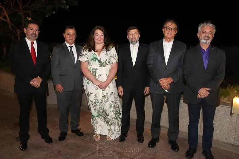 Alexandre Pereira, Murilo Santa Cruz, Magda Nassar, Élcio Batista, Arialdo Pinho e William França