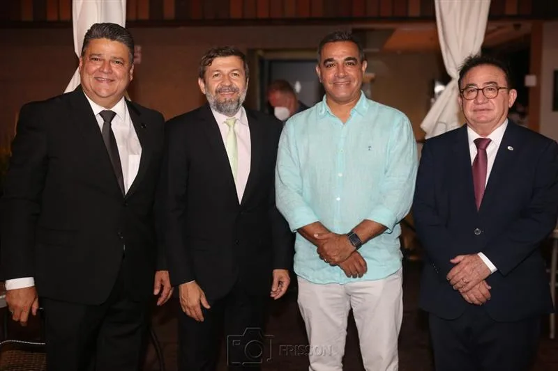 Colombo Cialdini, Élcio Batista, Breno Mesquita e Manoel Linhares