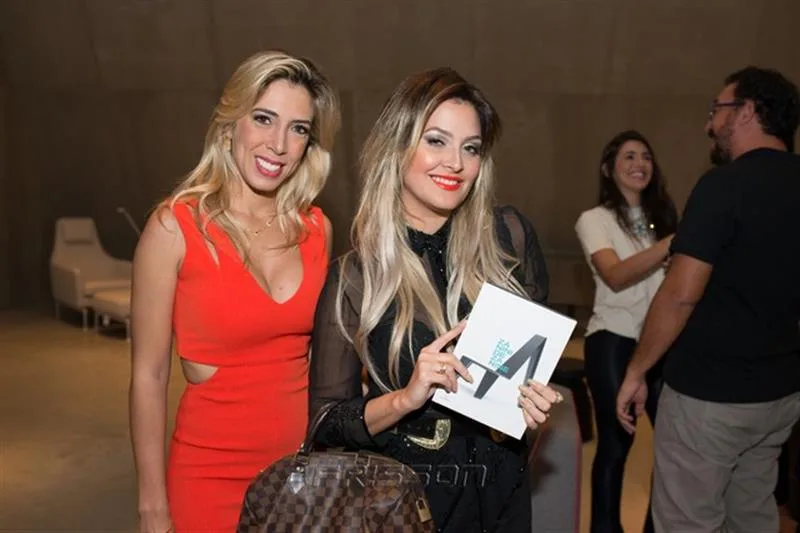Babi Moreira e Eve Mendes