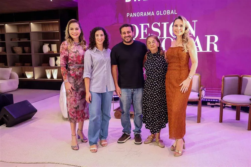 Talyzie Mihaliuc, Lia Holanda, Igor, Aucy Ponce e Talynie Mihaliuc