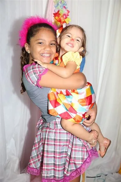 Alice e Maria Eduarda