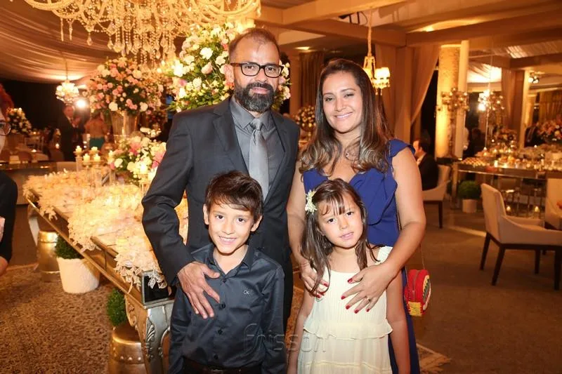 Benjamim, Helena, André Mota e Juliana Meireles