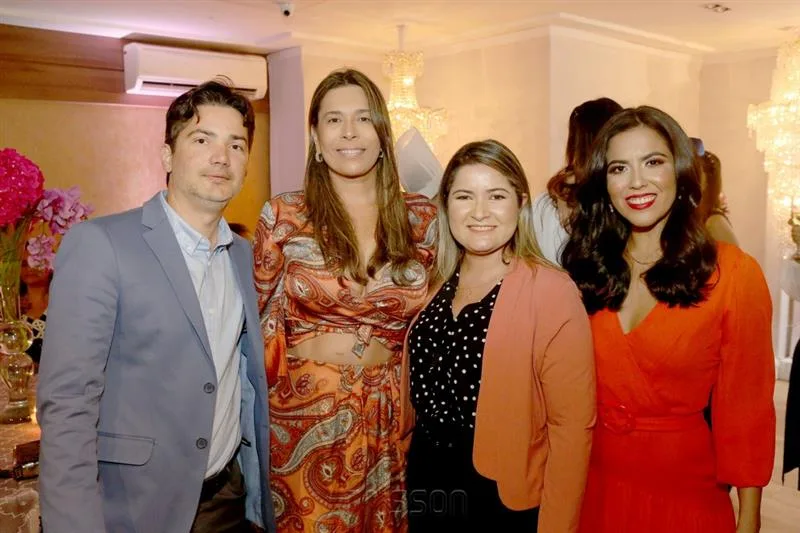 Beto Bastos, Luciana Monteiro, Liduína Figueiredo e Talita Herculano
