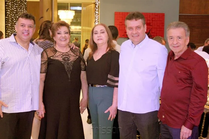 Alexandre, Vera Felix, Cristiana, Flavio Alves e Majela Felix
