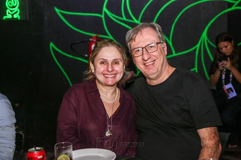 Andrea Queiroz e Adriano Aquino