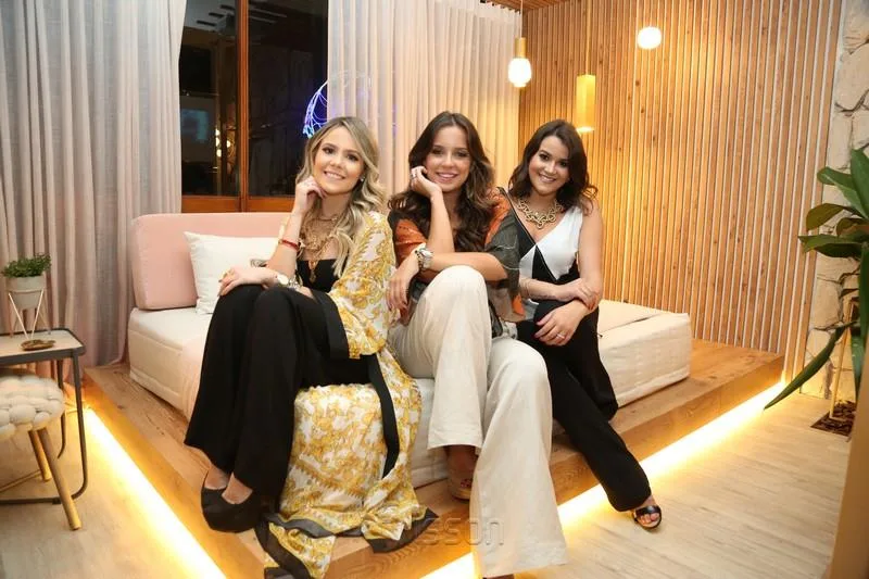 Érica Dantas, Fernanda Levy e Juliana Dias