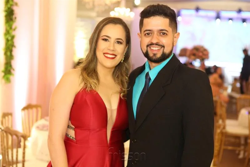 Aline Paixão e Diego Ivo