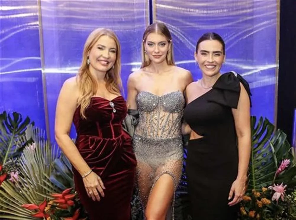 Natália Varela, Teresa Santos e Isabella Pinheiro