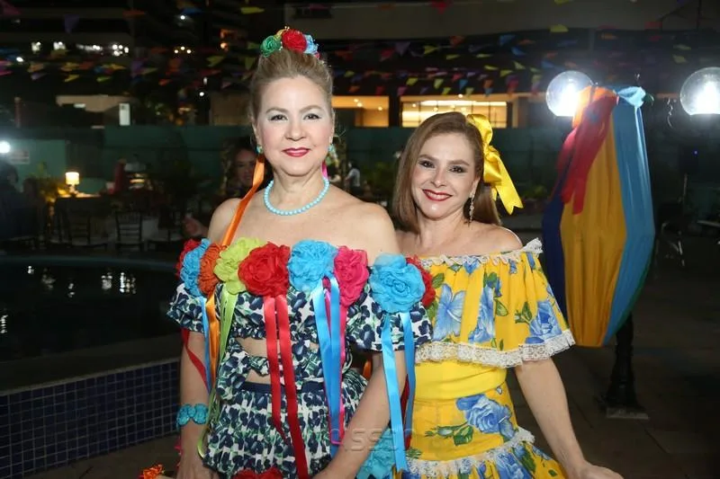 Alexandrina Aguiar e Karizia Teixeira