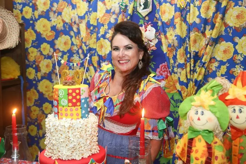Ana Luiza Costa Lima