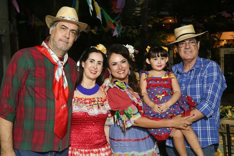 Aniversário de Ana Luiza Costa Lima