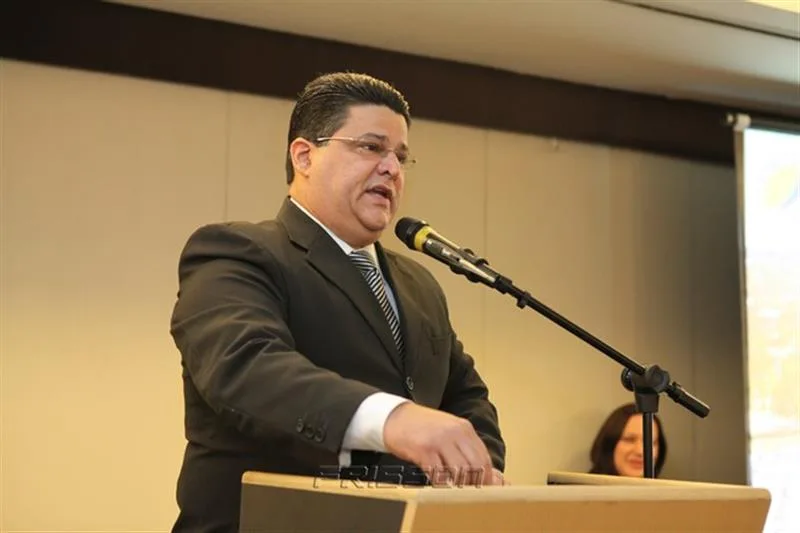 Colombo Cialdini