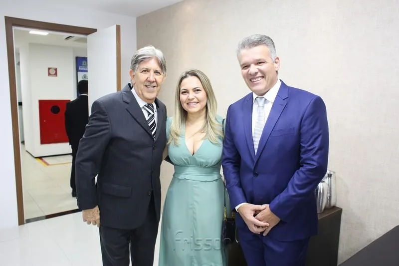Ângelo e Tatiana Oliva e Ferruccio Feitosa