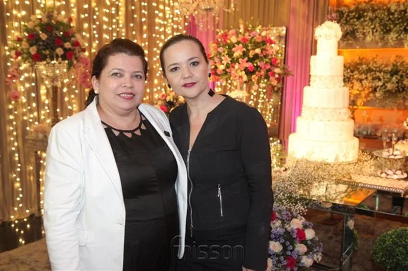Andrea Helena e Amanda Arruda