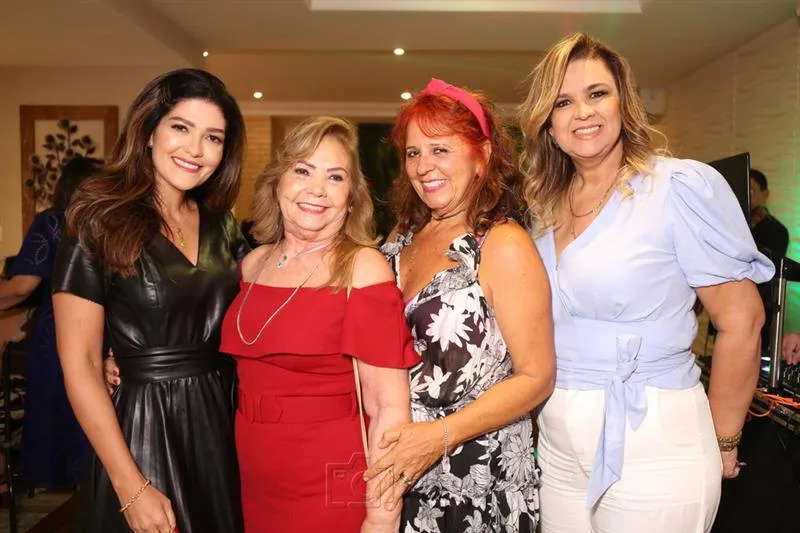Carla Xerez, Beth Sampaio, Fátima Duarte e Geórgia Duarte