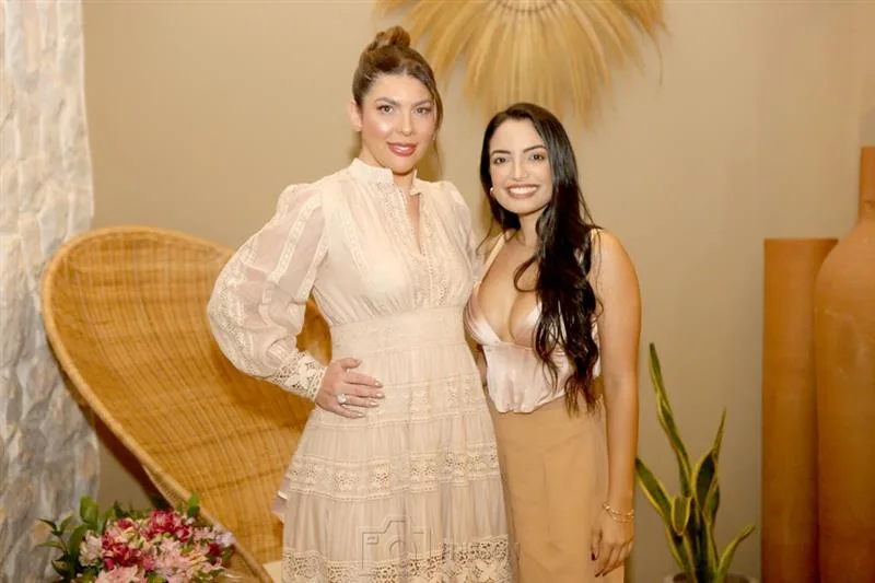Aline Morais e Karen Viana